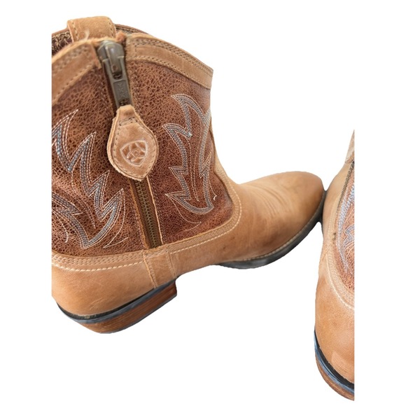 ARIAT BILLIE Unbridled Side Zip Short Boots Womens 9.5 Tan Distressed Leather - Picture 7 of 9